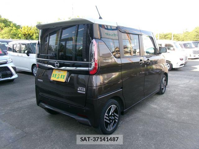 Nissan ROOX 2023-10 7272852-4