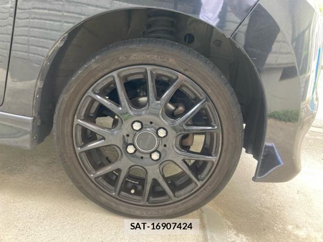 Nissan ROOX 2011-03 7272859-5