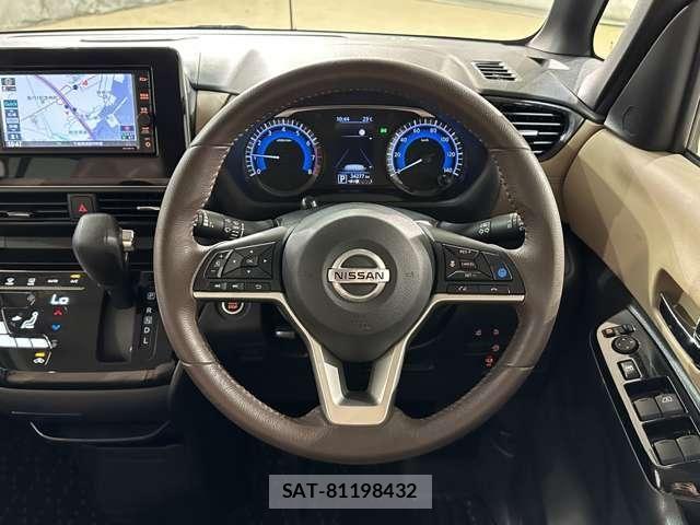 Nissan ROOX 2020-06 7272860-9