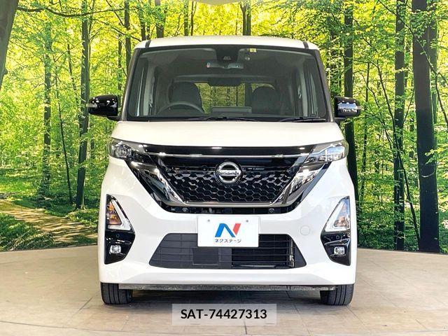 Nissan ROOX 2023-03 7272848-13