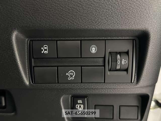 Nissan ROOX 2022-10 7272857-12