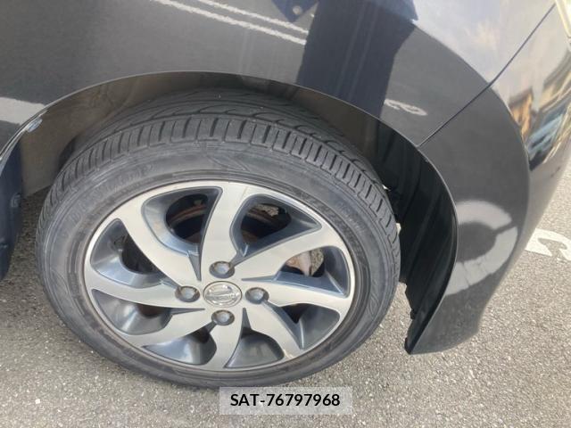 Nissan ROOX 2010-02 7329871-3