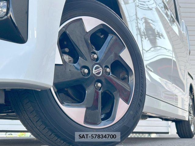 Nissan ROOX 2021-09 7329847-16