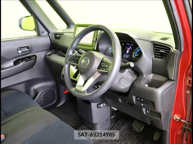 Nissan ROOX 2021-04 7329860-17