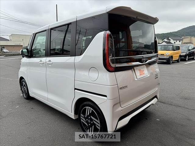 Nissan ROOX 2023-08 7329834-12