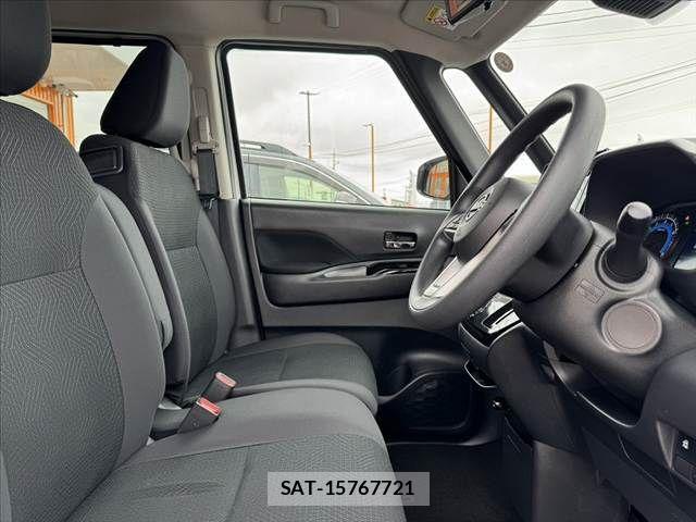 Nissan ROOX 2023-08 7329834-15
