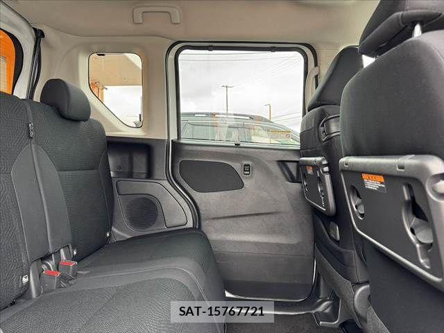 Nissan ROOX 2023-08 7329834-16