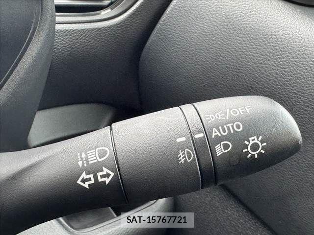 Nissan ROOX 2023-08 7329834-29