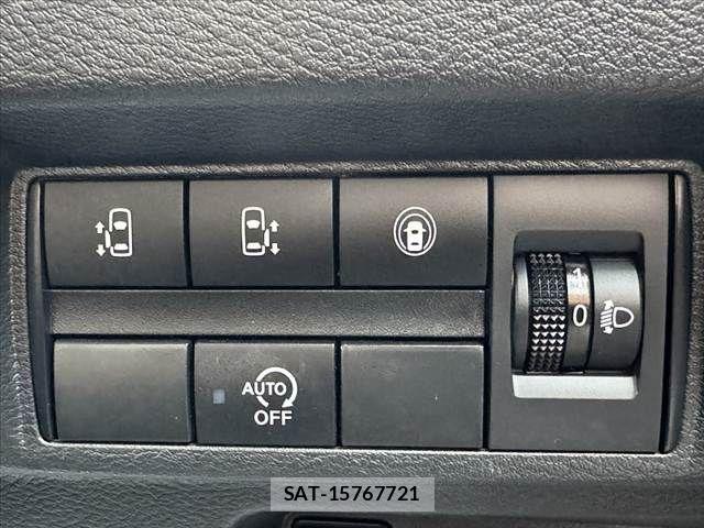 Nissan ROOX 2023-08 7329834-4