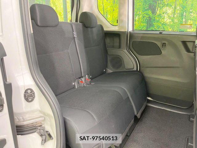 Nissan ROOX 2023-07 7329832-8