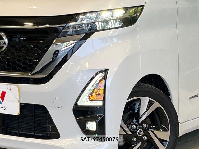 Nissan ROOX 2022-06 7329833-11