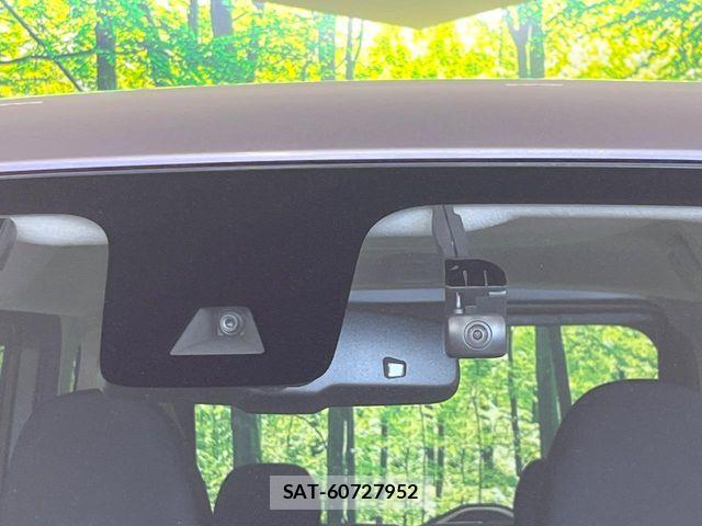 Nissan ROOX 2022-04 7329849-4