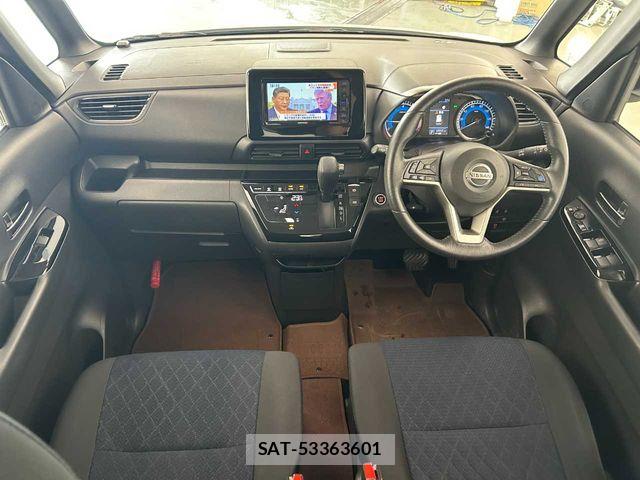 Nissan ROOX 2020-05 7329866-19
