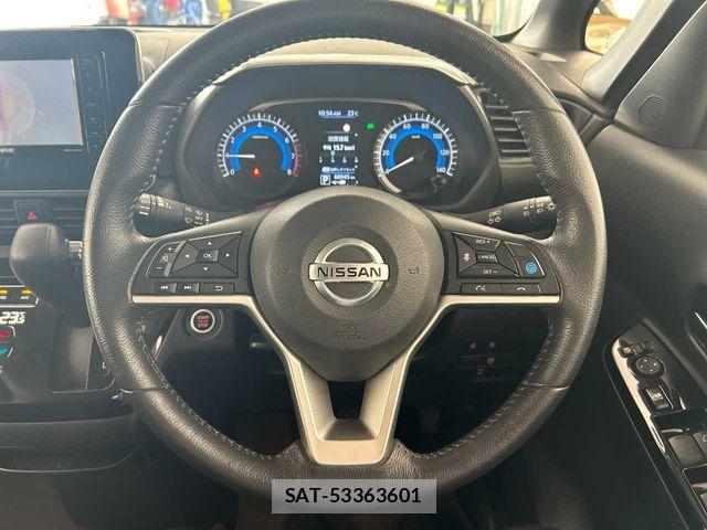 Nissan ROOX 2020-05 7329866-8