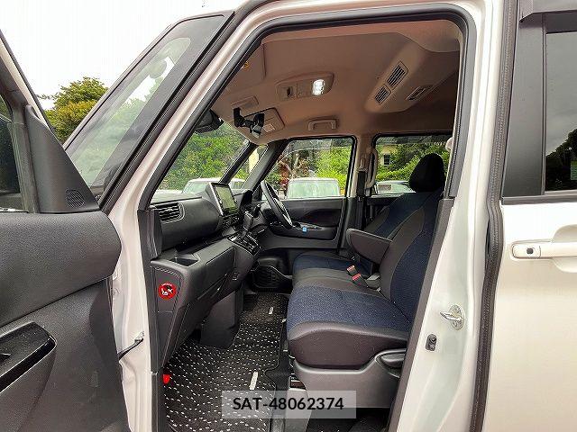 Nissan ROOX 2022-03 7329836-18