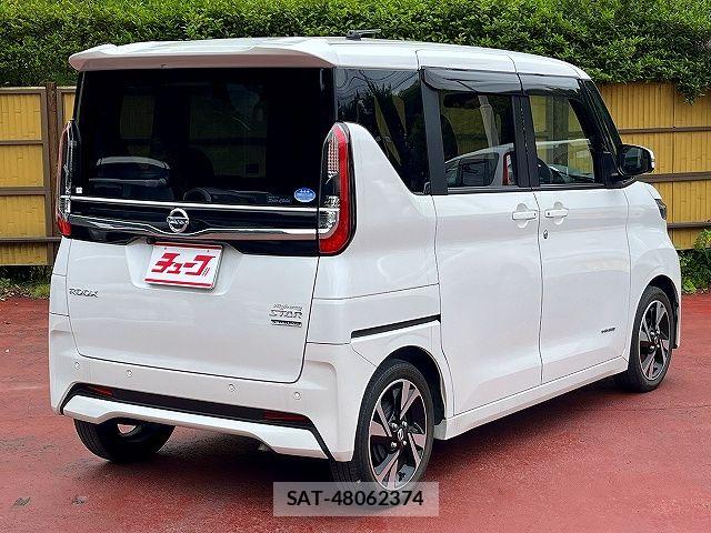 Nissan ROOX 2022-03 7329836-2