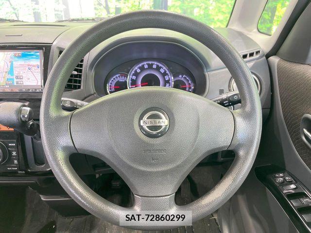 Nissan ROOX 2010-11 7329869-10