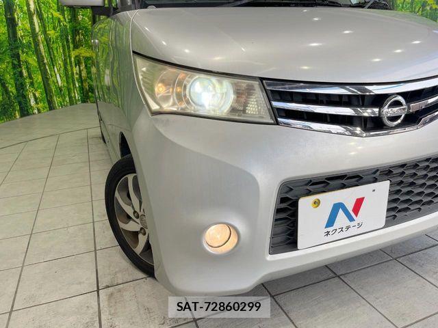 Nissan ROOX 2010-11 7329869-11