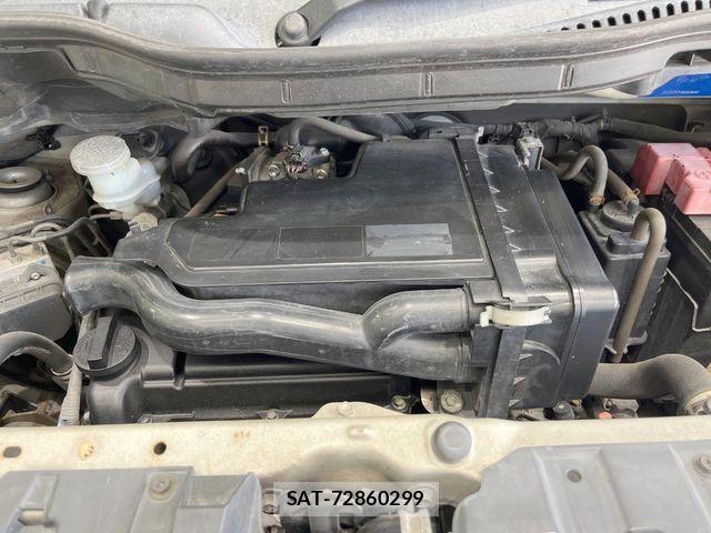Nissan ROOX 2010-11 7329869-17
