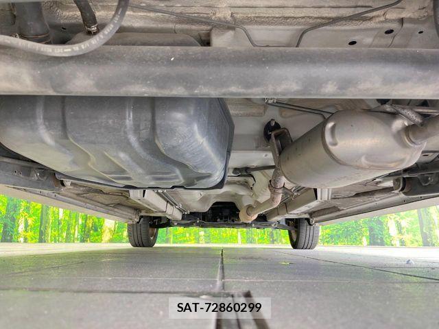 Nissan ROOX 2010-11 7329869-18