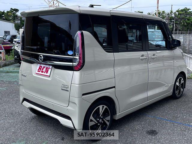 Nissan ROOX 2021-05 7329848-2