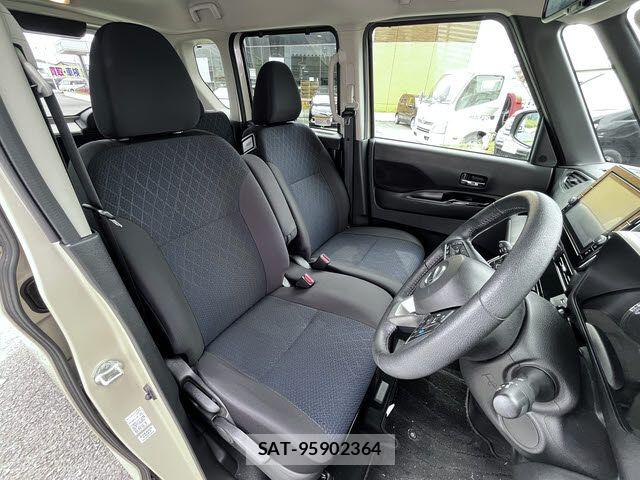 Nissan ROOX 2021-05 7329848-3