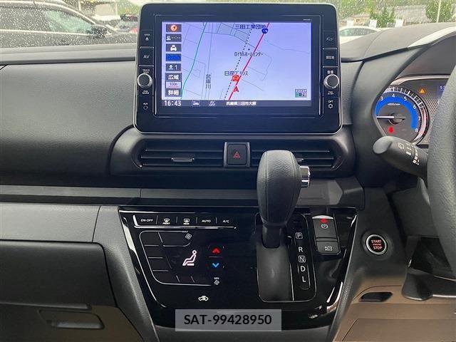 Nissan ROOX 2021-06 7329857-3