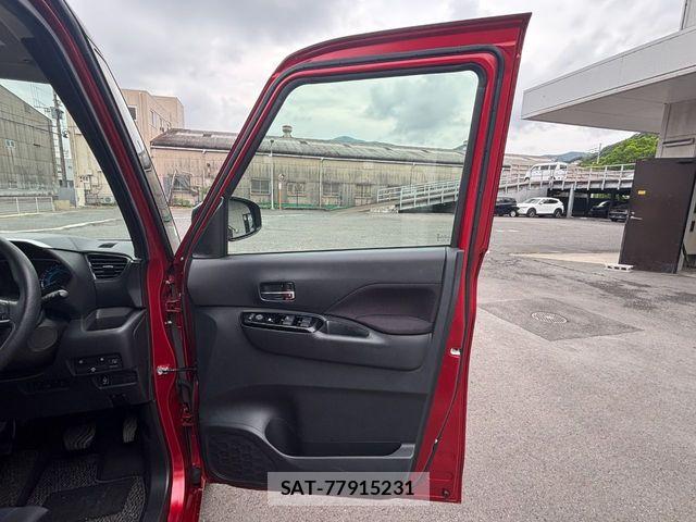 Nissan ROOX 2022-05 7329858-22
