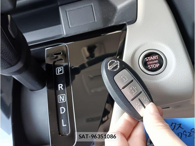 Nissan ROOX 2023-08 7329868-12