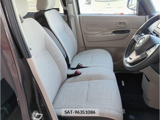Nissan ROOX 2023-08 7329868-14