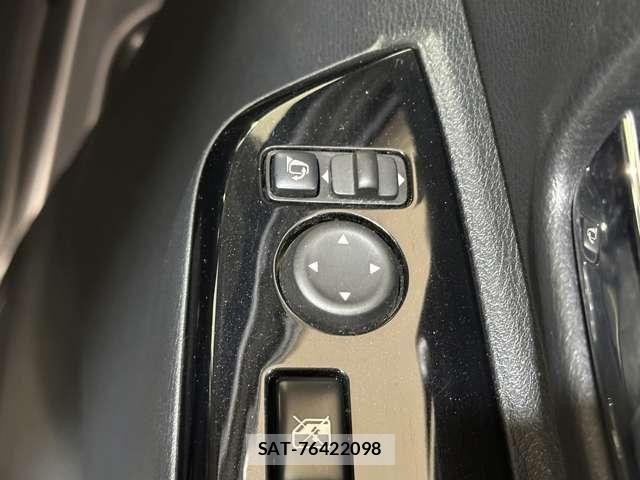 Nissan ROOX 2021-05 7359677-13