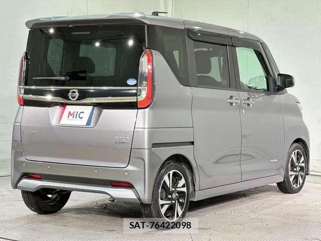 Nissan ROOX 2021-05 7359677-4