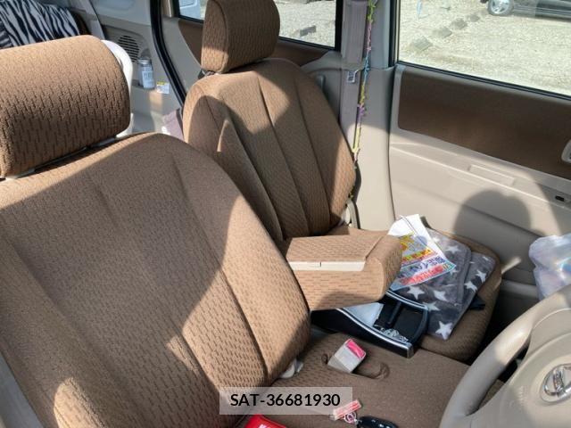 Nissan ROOX 2011-09 7359673-15