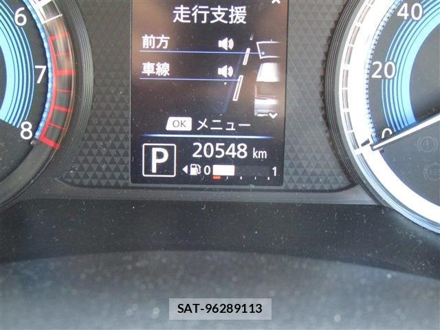 Nissan ROOX 2023-04 7359653-19