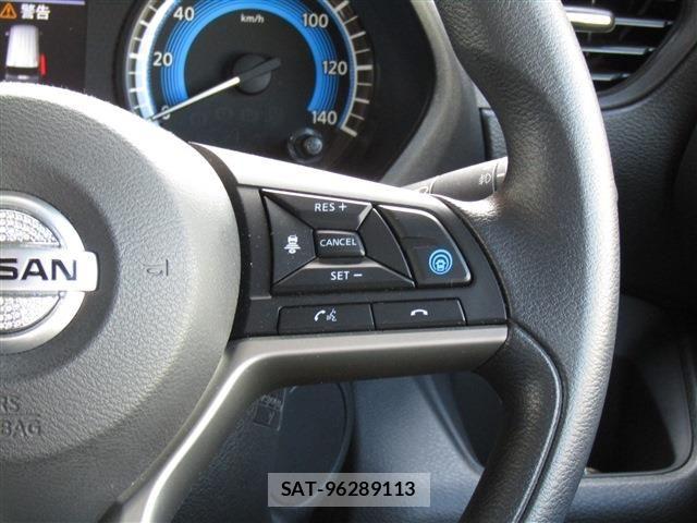 Nissan ROOX 2023-04 7359653-4