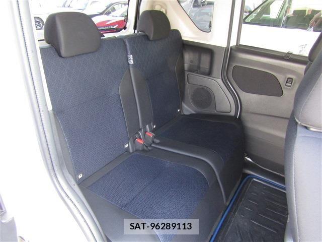 Nissan ROOX 2023-04 7359653-6