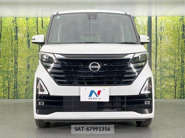 Nissan ROOX 2023-12 7359652-13