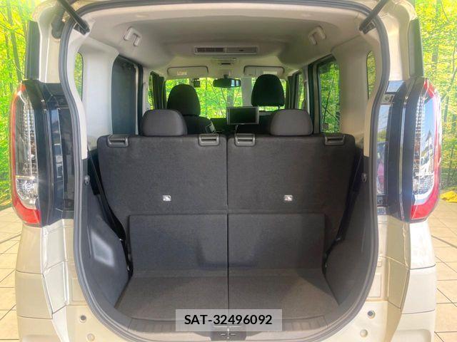 Nissan ROOX 2022-08 7359657-9