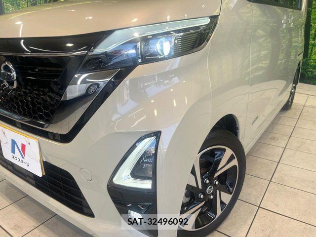 Nissan ROOX 2022-08 7359657-11
