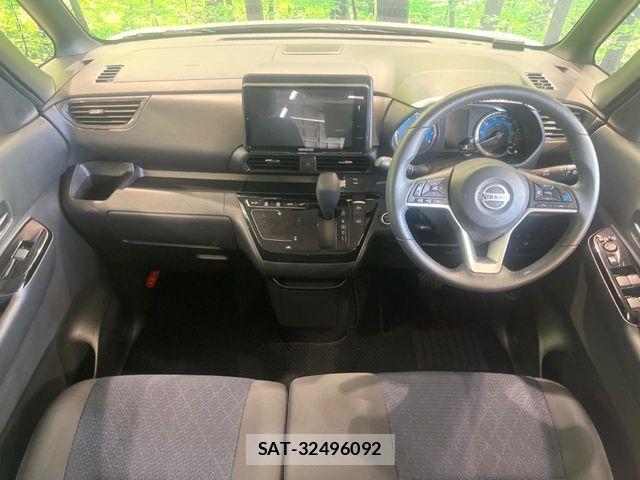 Nissan ROOX 2022-08 7359657-1
