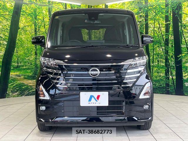 Nissan ROOX 2023-08 7359658-13