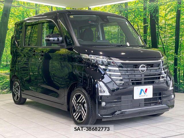 Nissan ROOX 2023-08 7359658-15