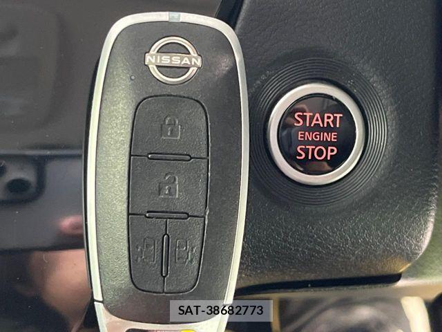 Nissan ROOX 2023-08 7359658-6