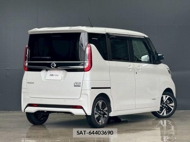 Nissan ROOX 2021-11 7359660-1