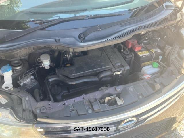 Nissan ROOX 2012-03 7359674-11