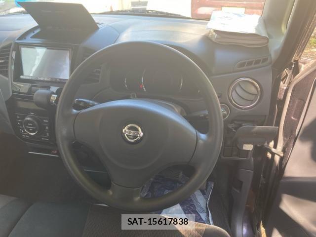 Nissan ROOX 2012-03 7359674-18