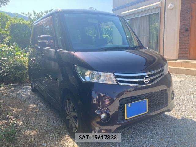 Nissan ROOX 2012-03 7359674-2