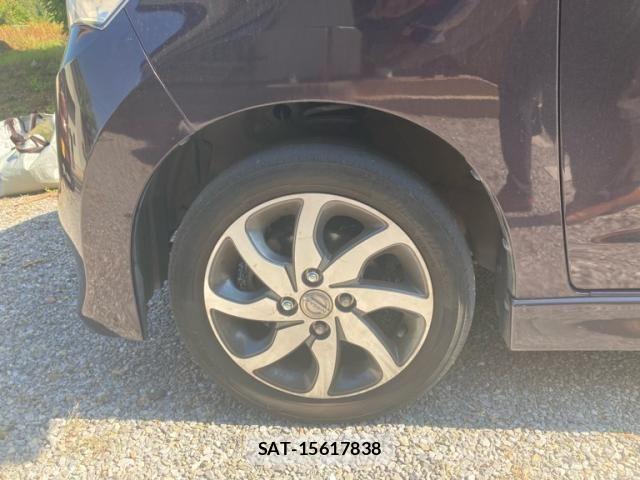 Nissan ROOX 2012-03 7359674-7