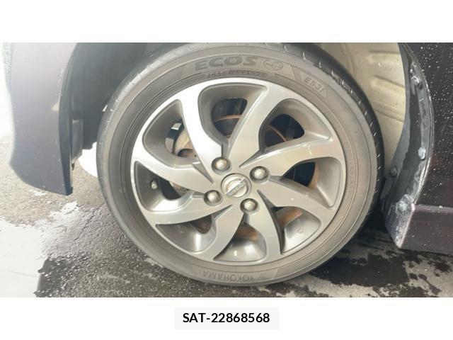 Nissan ROOX 2010-05 7359670-9