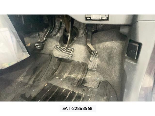 Nissan ROOX 2010-05 7359670-15